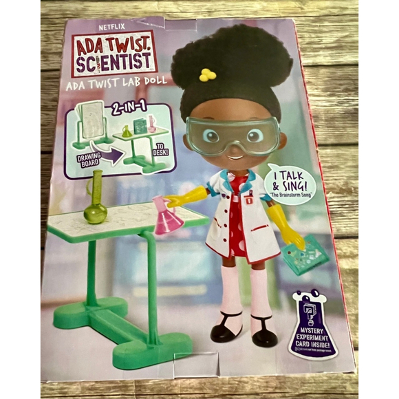 NEW ADA TWIST SCIENTIST DOLL W/ACCESSORIES - Picture 3 of 6